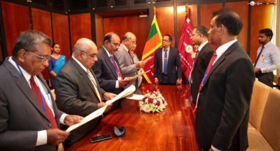 New Audit Service Commission Members Take Oath